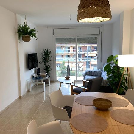 Acogedor Apartamento Con Piscina En Vilafortuny, Cambrils Luaran gambar