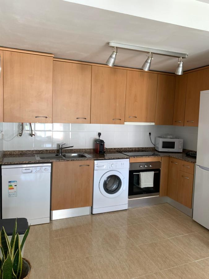Acogedor Apartamento Con Piscina En Vilafortuny, Cambrils Luaran gambar