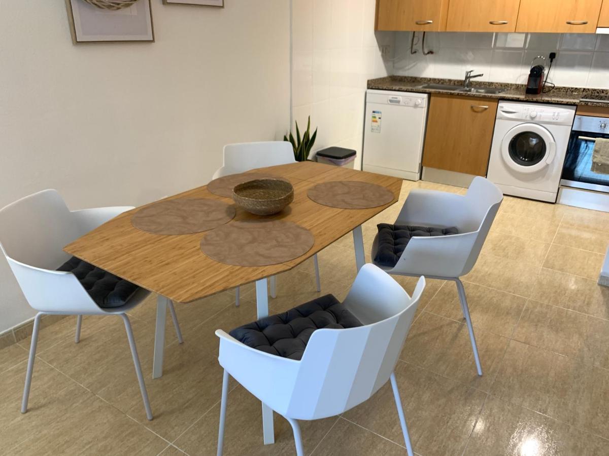 Acogedor Apartamento Con Piscina En Vilafortuny, Cambrils Luaran gambar